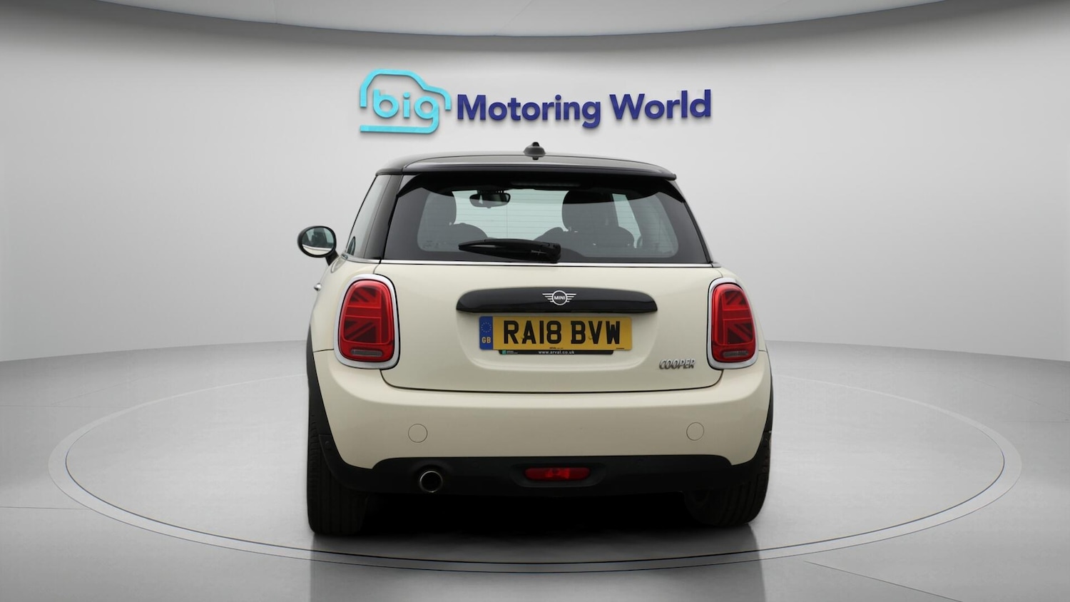 Used MINI Hatch 2018 for sale - 76431940: Photo 7