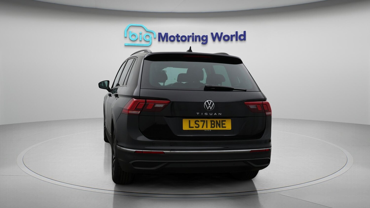 Used Volkswagen Tiguan 2021 for sale - 76260383: Photo 7