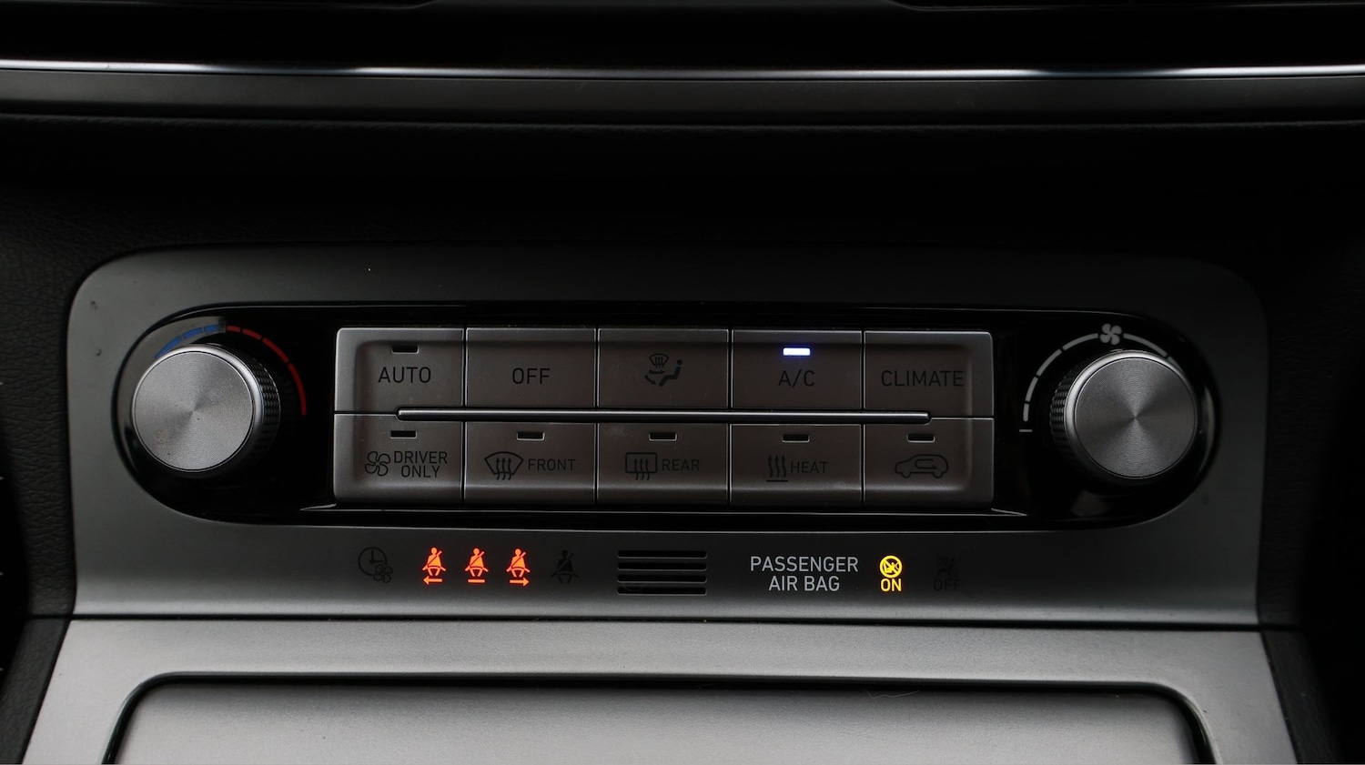 Used Hyundai KONA 2023 for sale - 77749706: Photo 12