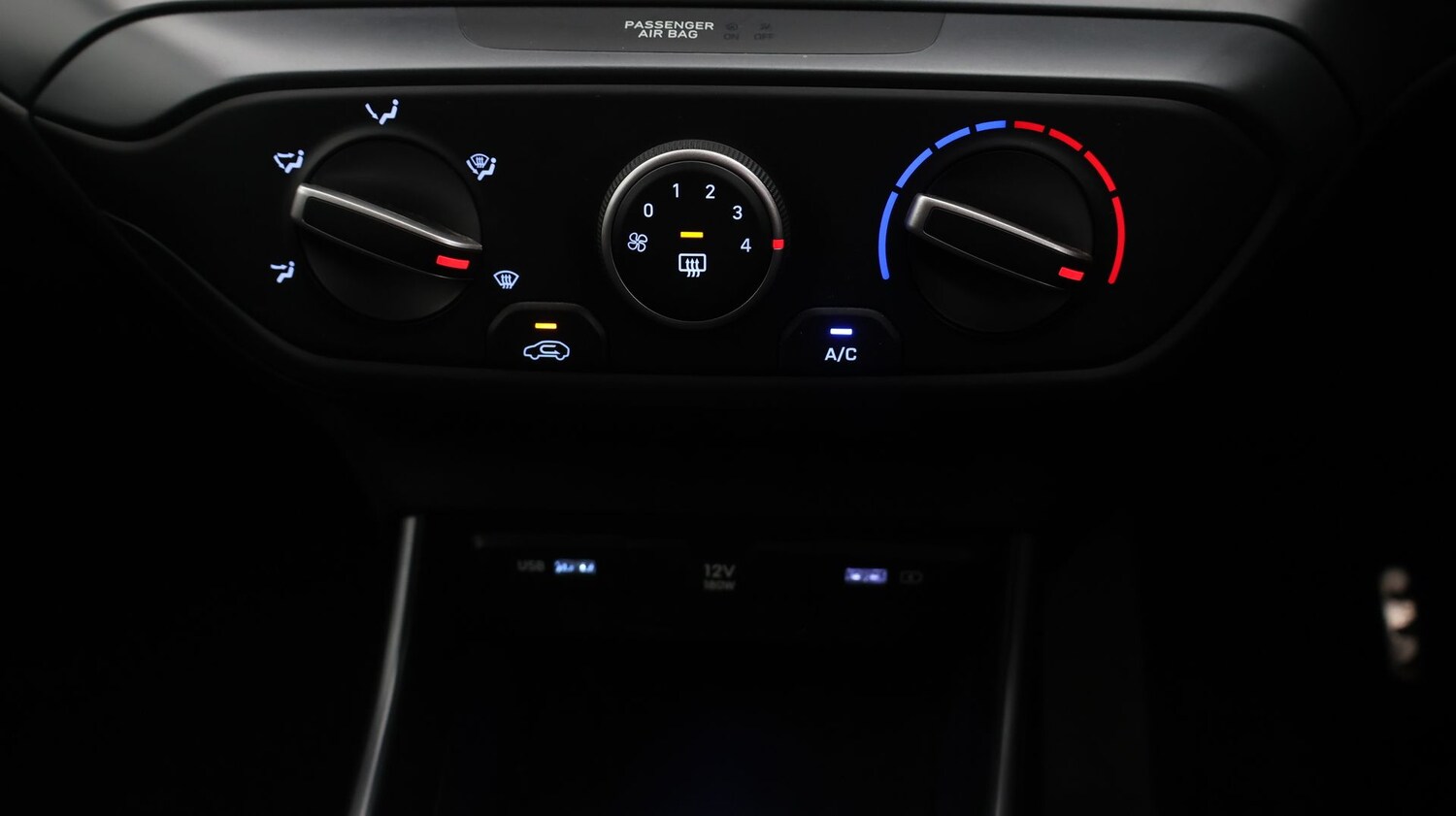 Used Hyundai BAYON 2023 for sale - 77181572: Photo 12