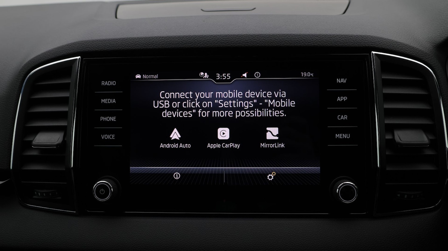 Used Skoda Karoq for sale - 77579722: Photo 24