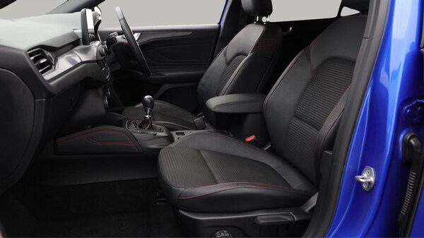 Used Ford Focus 2020 for sale - 76260416: Photo 15
