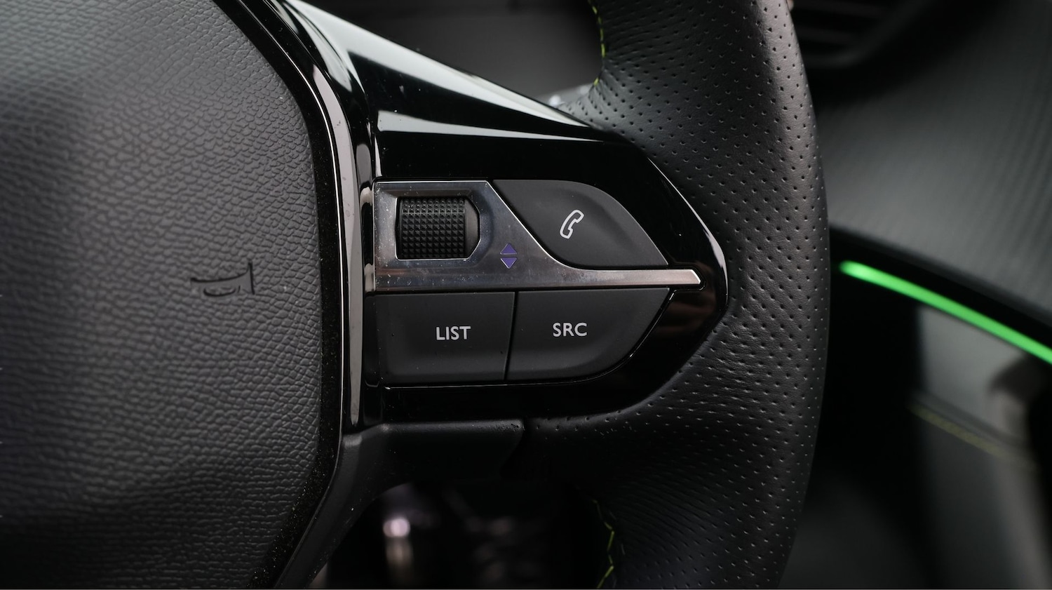 Used Peugeot 2008 2022 for sale - 77207055: Photo 21