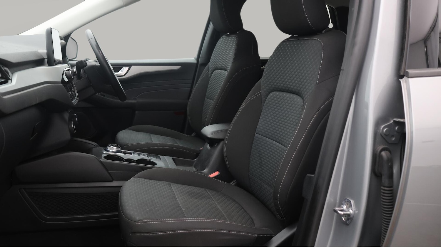 Used Ford Kuga 2022 for sale - 76472239: Photo 15