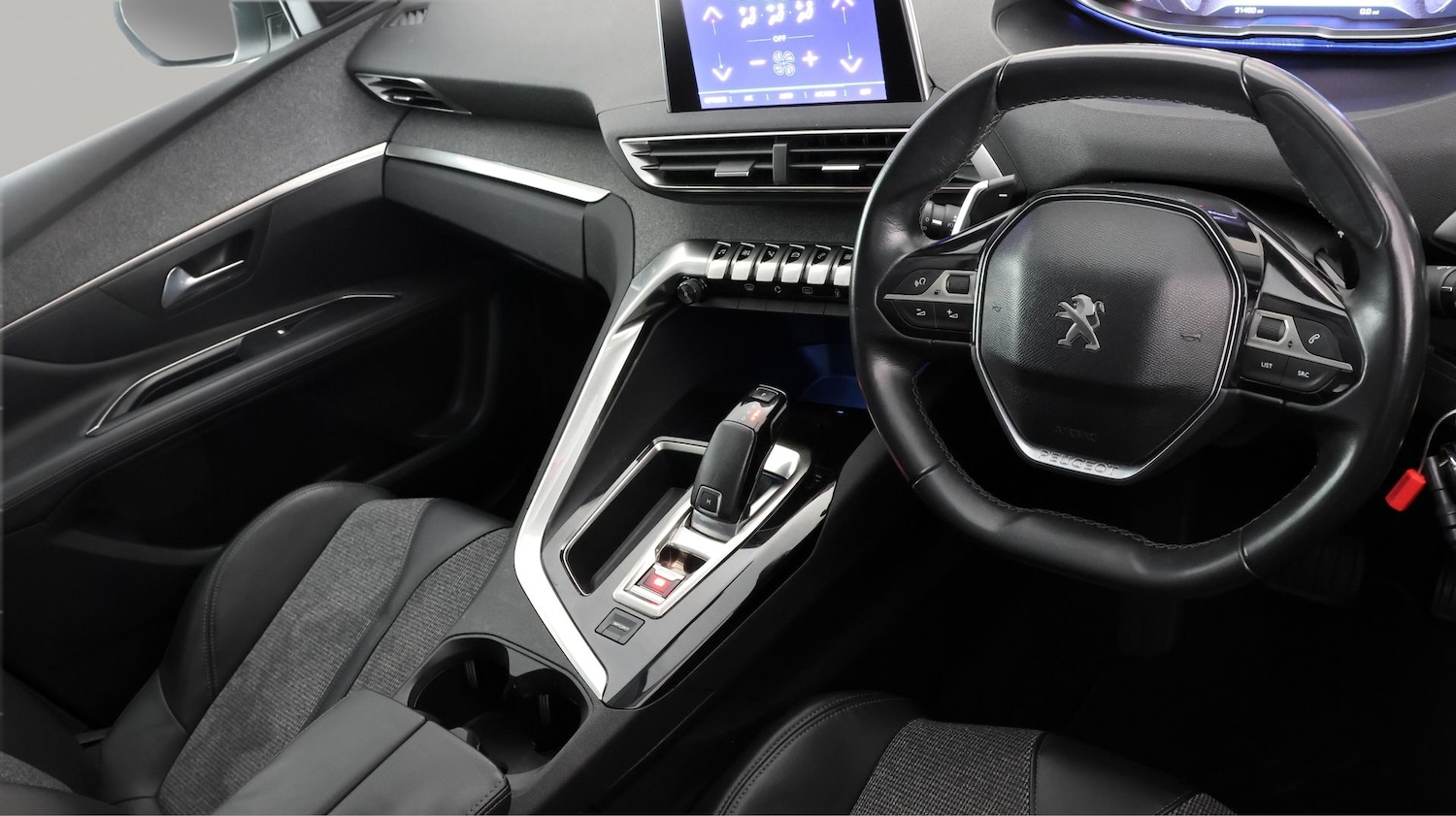 Used Peugeot 3008 2018 for sale - 77319968: Photo 9