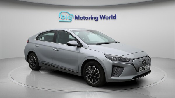 Used Hyundai IONIQ 2022 for sale - 76282720: Photo 2