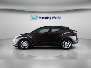 Used Toyota C-HR 2022 for sale - 75614142: Photo