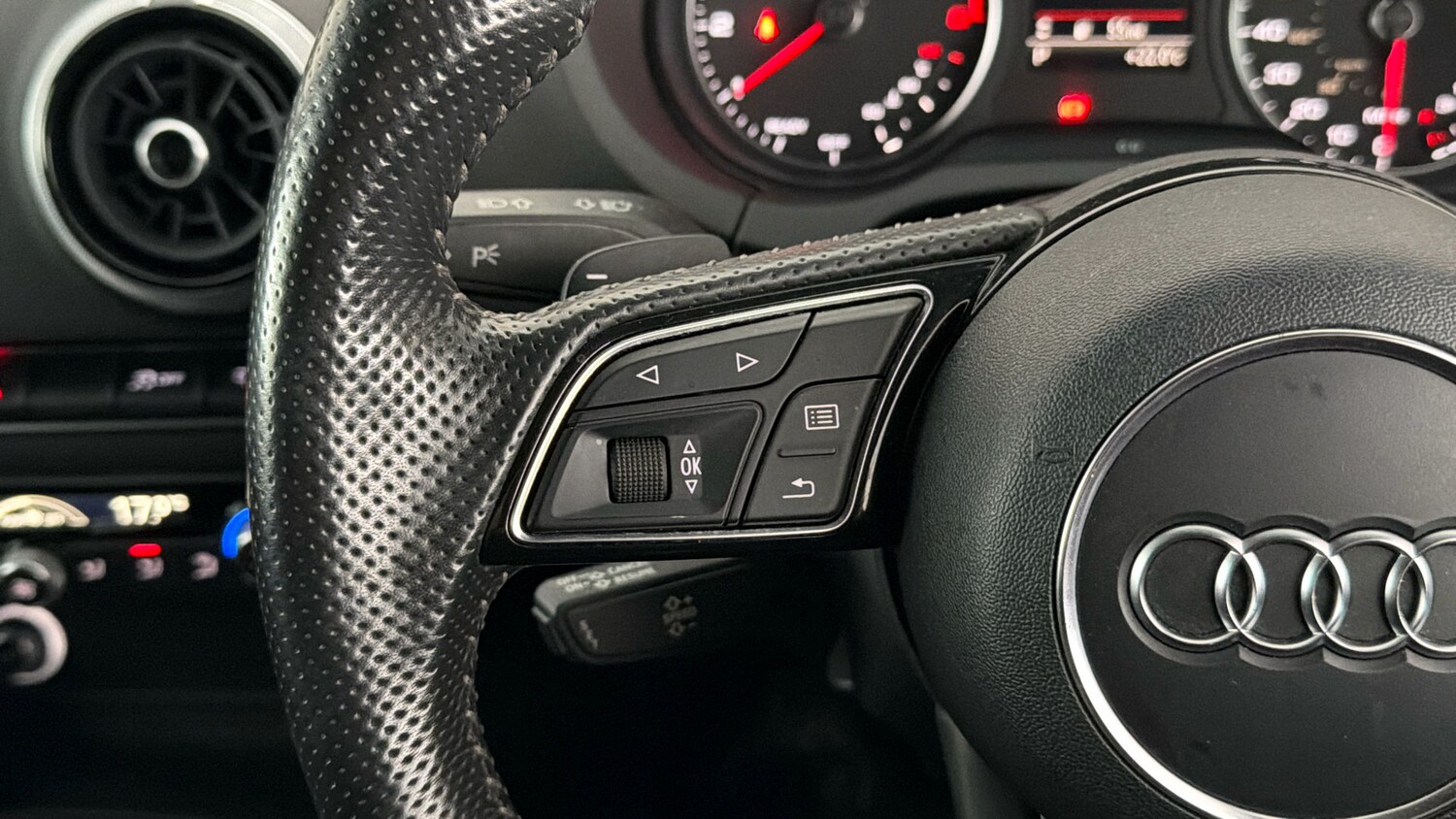 Used Audi A3 2017 for sale - 77934504: Photo 23