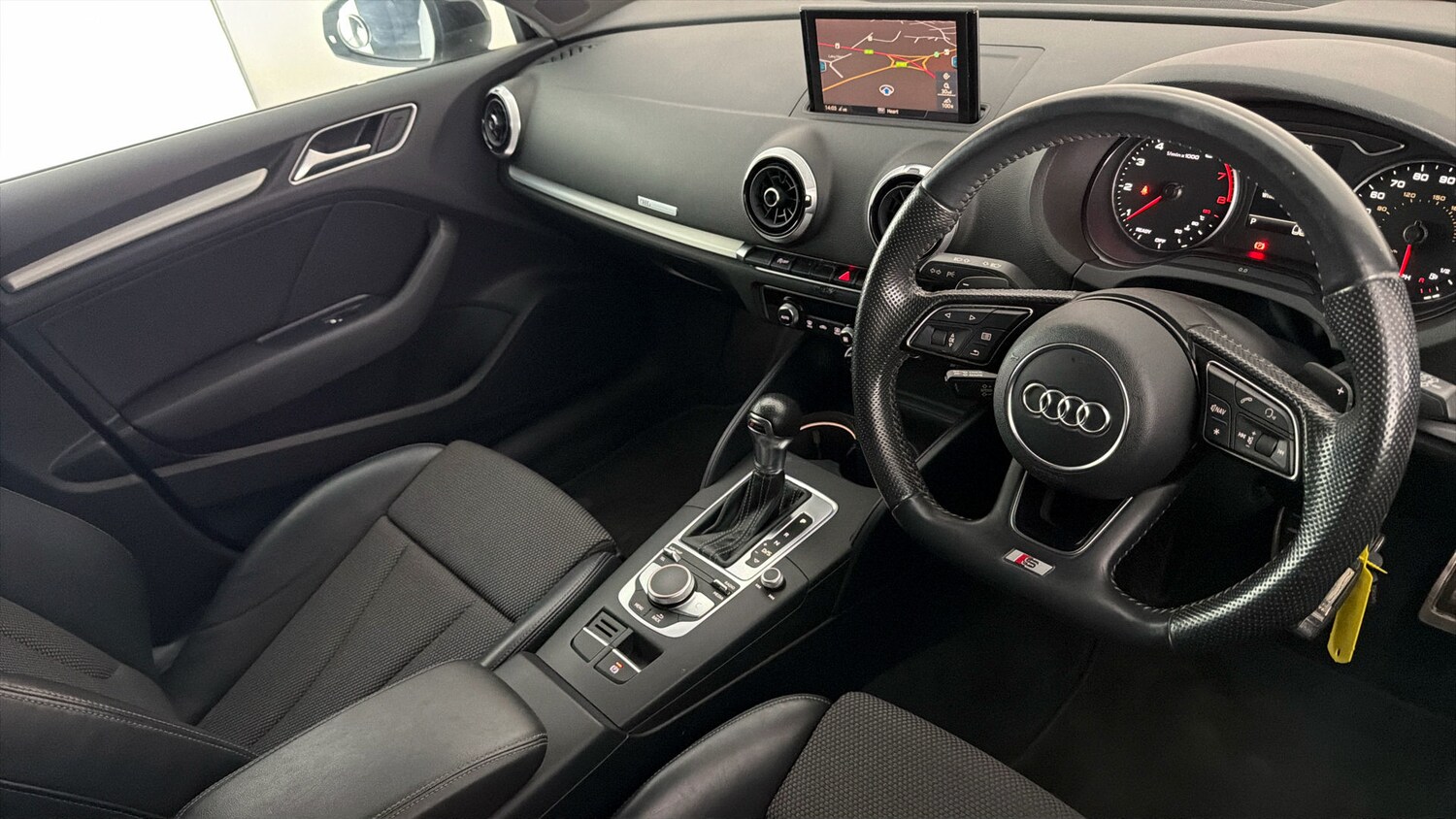 Used Audi A3 2017 for sale - 77934504: Photo 9