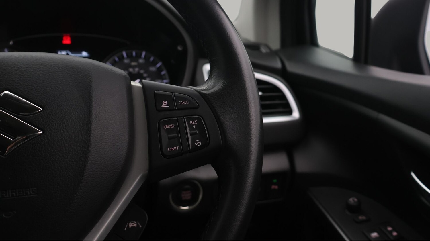 Used Suzuki SX4 S-Cross 2023 for sale - 77833980: Photo 25