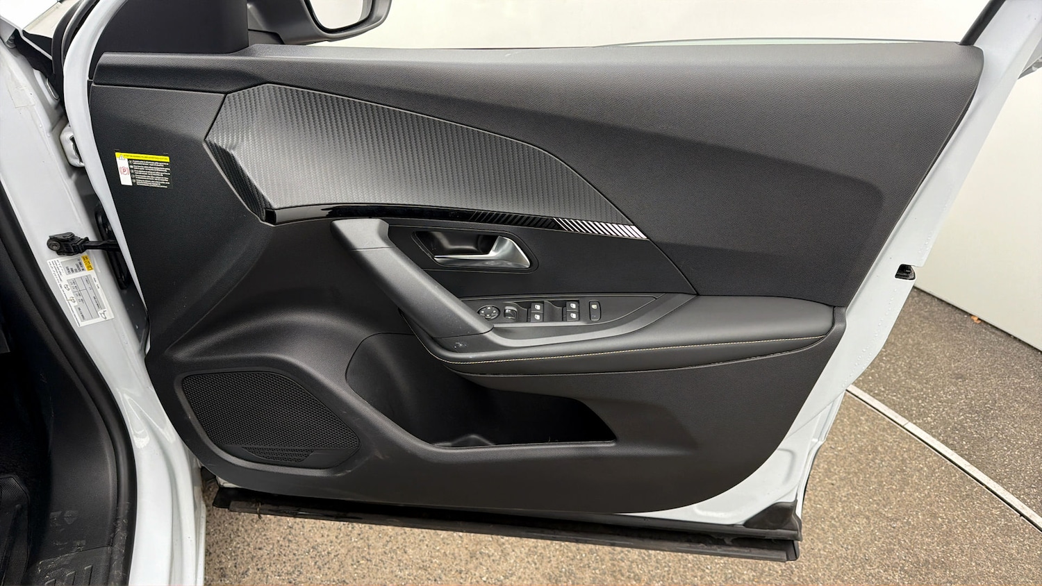 Used Peugeot 2008 for sale - 78108941: Photo 14