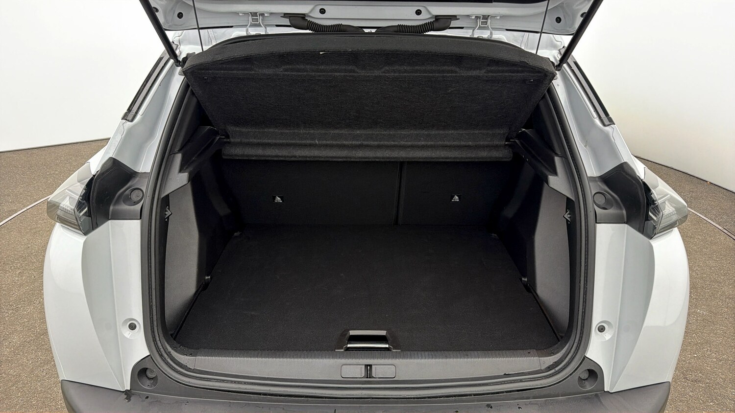 Used Peugeot 2008 for sale - 78108941: Photo 16