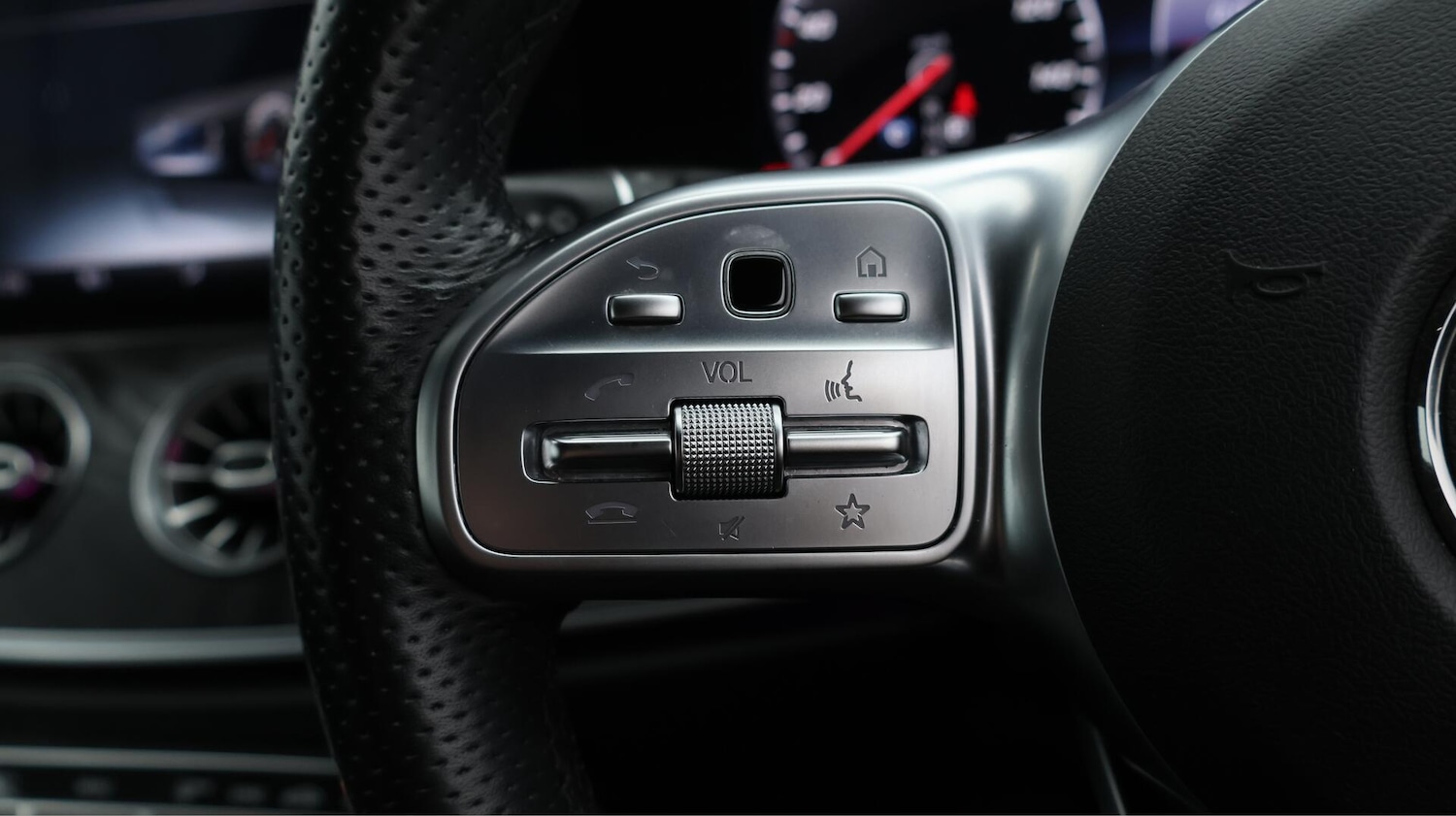 Used Mercedes-Benz E Class 2020 for sale - 75905531: Photo 23