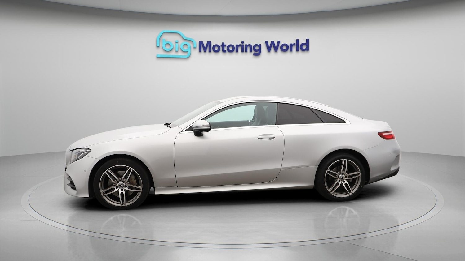 Used Mercedes-Benz E Class 2020 for sale - 75905531: Photo 4