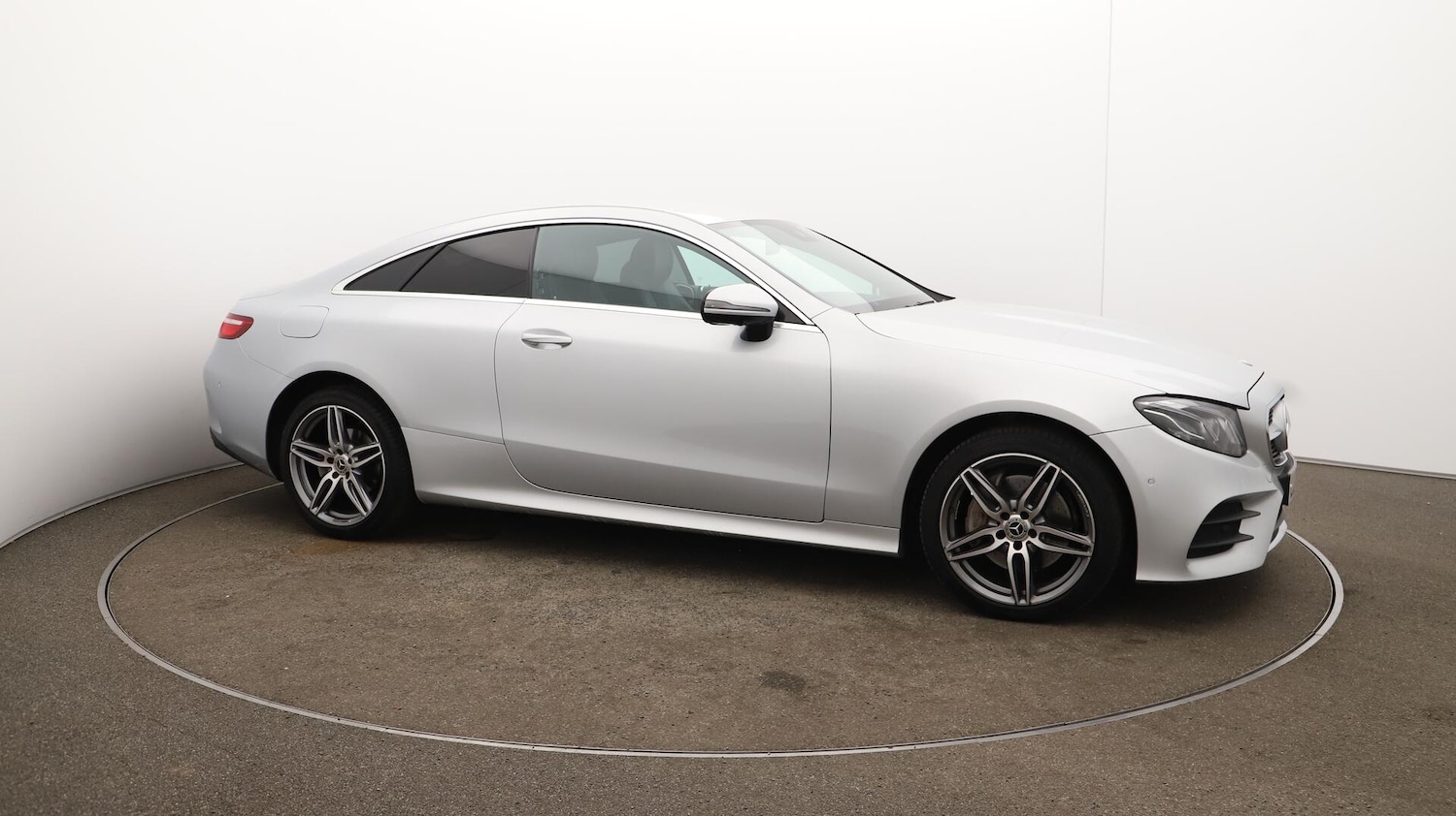 Used Mercedes-Benz E Class 2020 for sale - 75905531: Photo 47