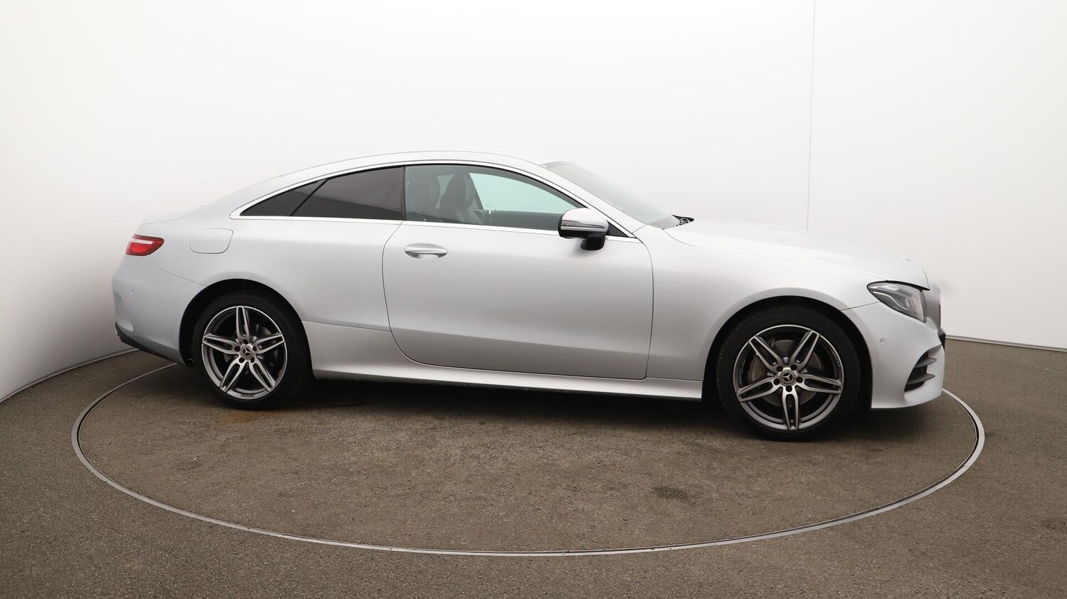 Used Mercedes-Benz E Class 2020 for sale - 75905531: Photo 49