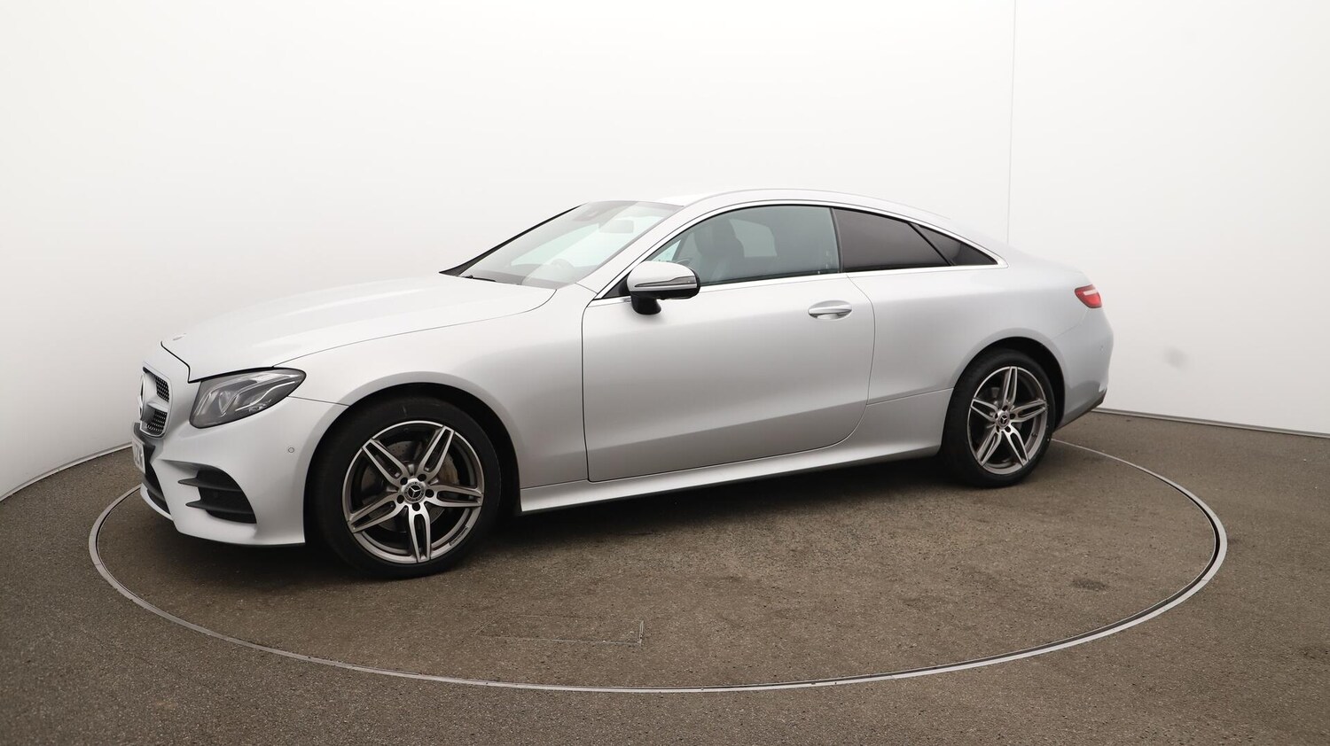 Used Mercedes-Benz E Class 2020 for sale - 75905531: Photo 68