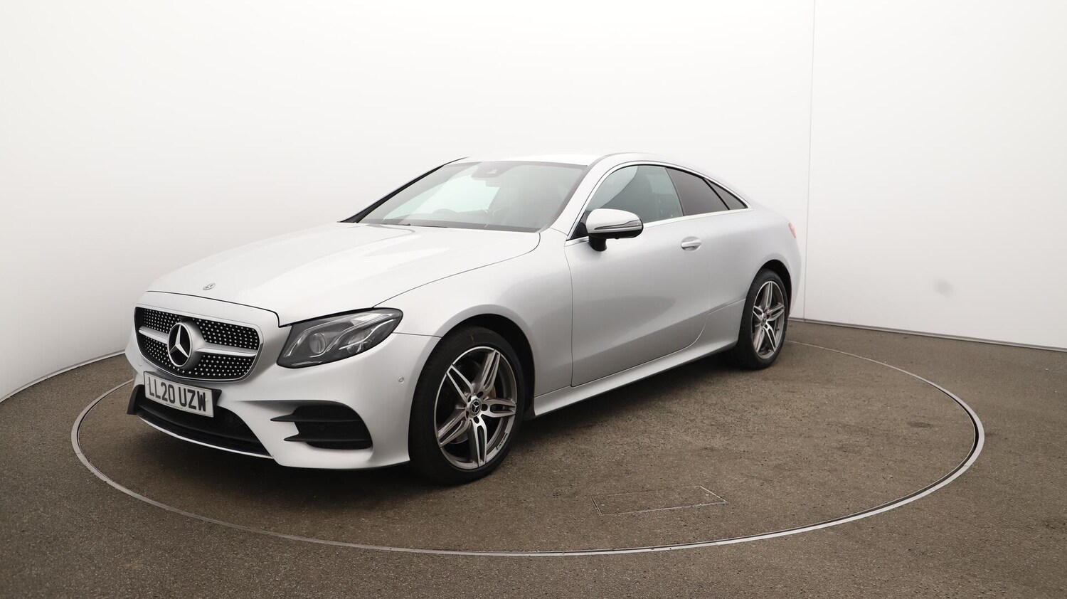 Used Mercedes-Benz E Class 2020 for sale - 75905531: Photo 70