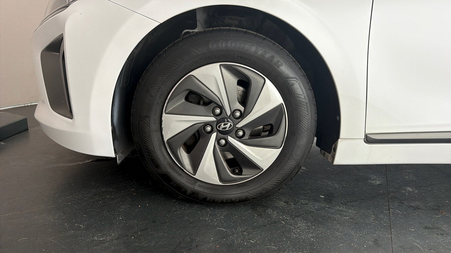 Used Hyundai IONIQ 2018 for sale - 77668327: Photo 17