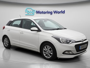 Used Hyundai i20 2018 for sale - 75756965: Photo