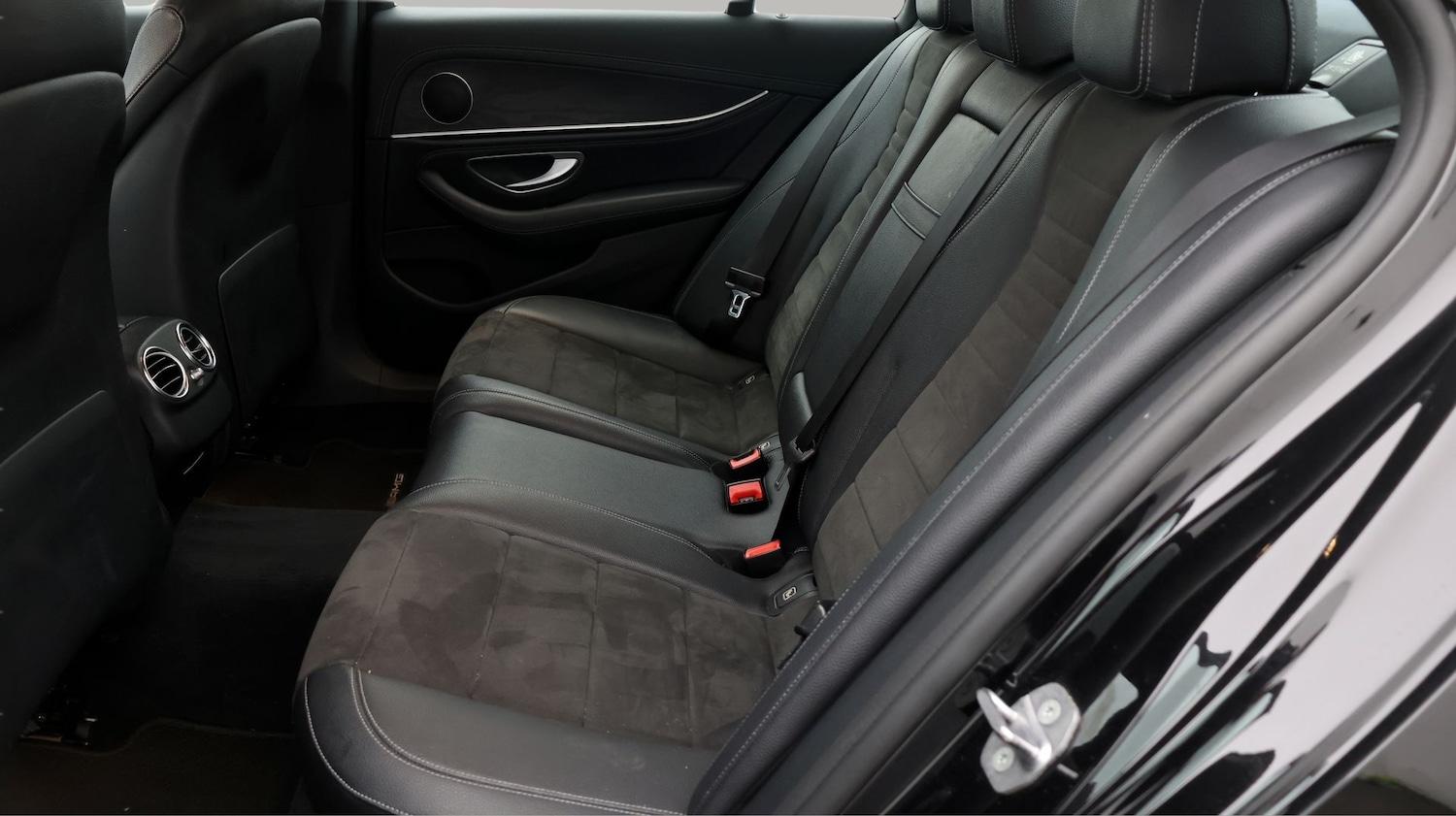 Used Mercedes-Benz E Class 2017 for sale - 77220954: Photo 16