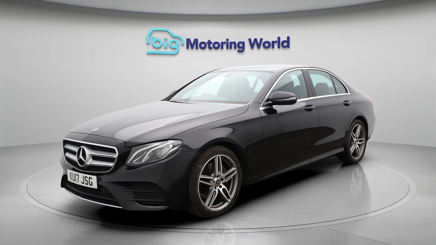 Used Mercedes-Benz E Class 2017 for sale - 77220954: Photo 3