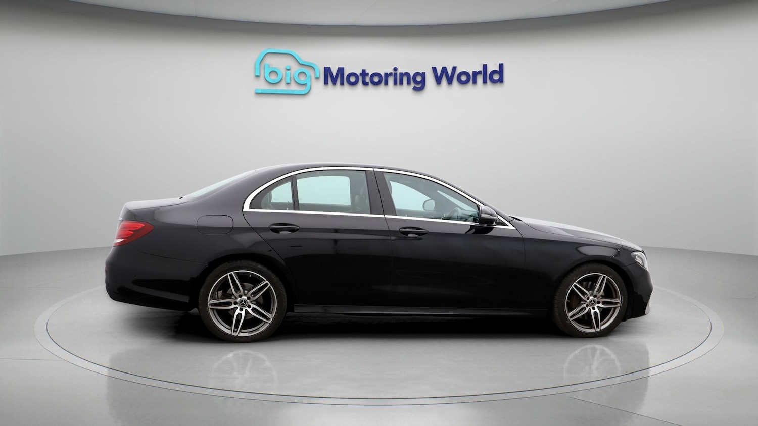 Used Mercedes-Benz E Class 2017 for sale - 77220954: Photo 8