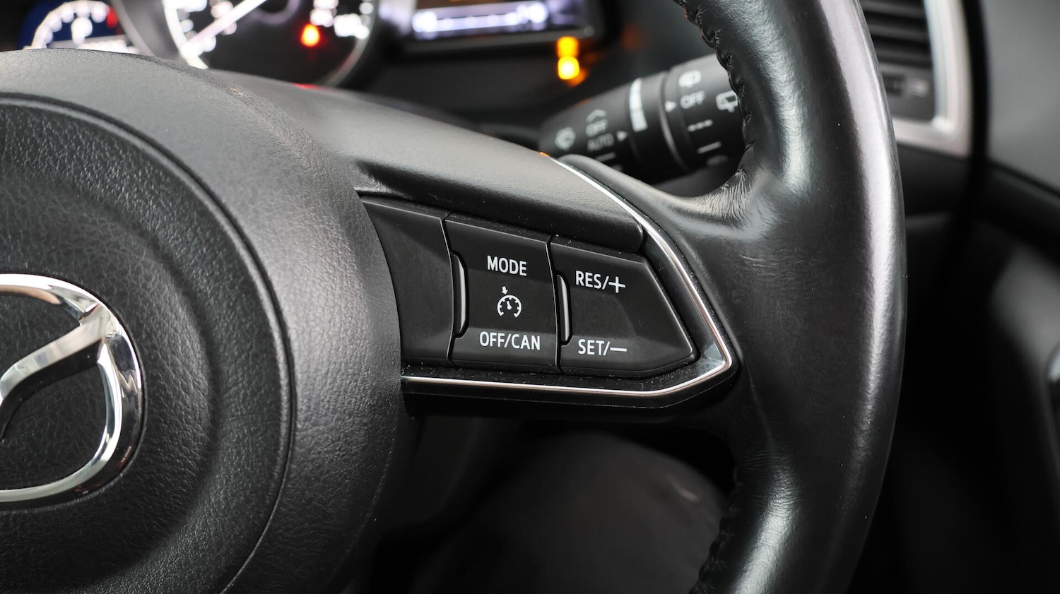 Used Mazda Mazda3 2018 for sale - 76122615: Photo 23