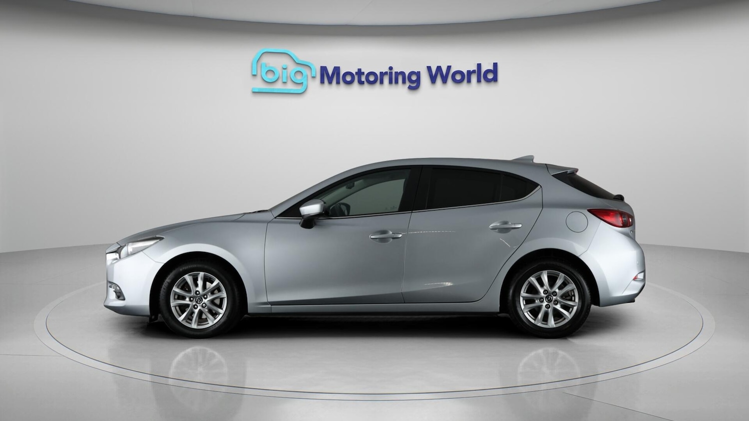 Used Mazda Mazda3 2018 for sale - 76122615: Photo 4