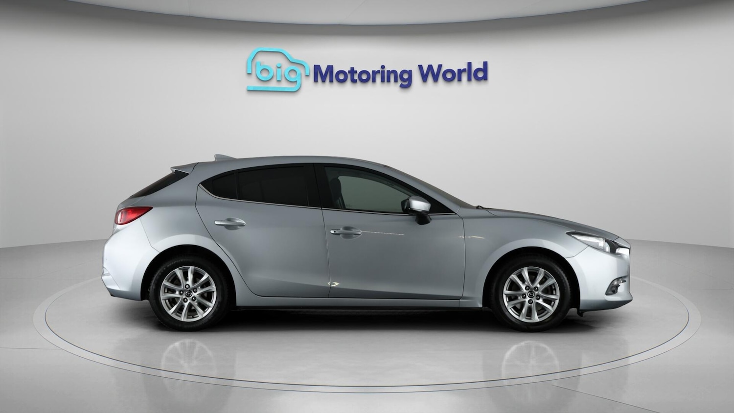 Used Mazda Mazda3 2018 for sale - 76122615: Photo 8