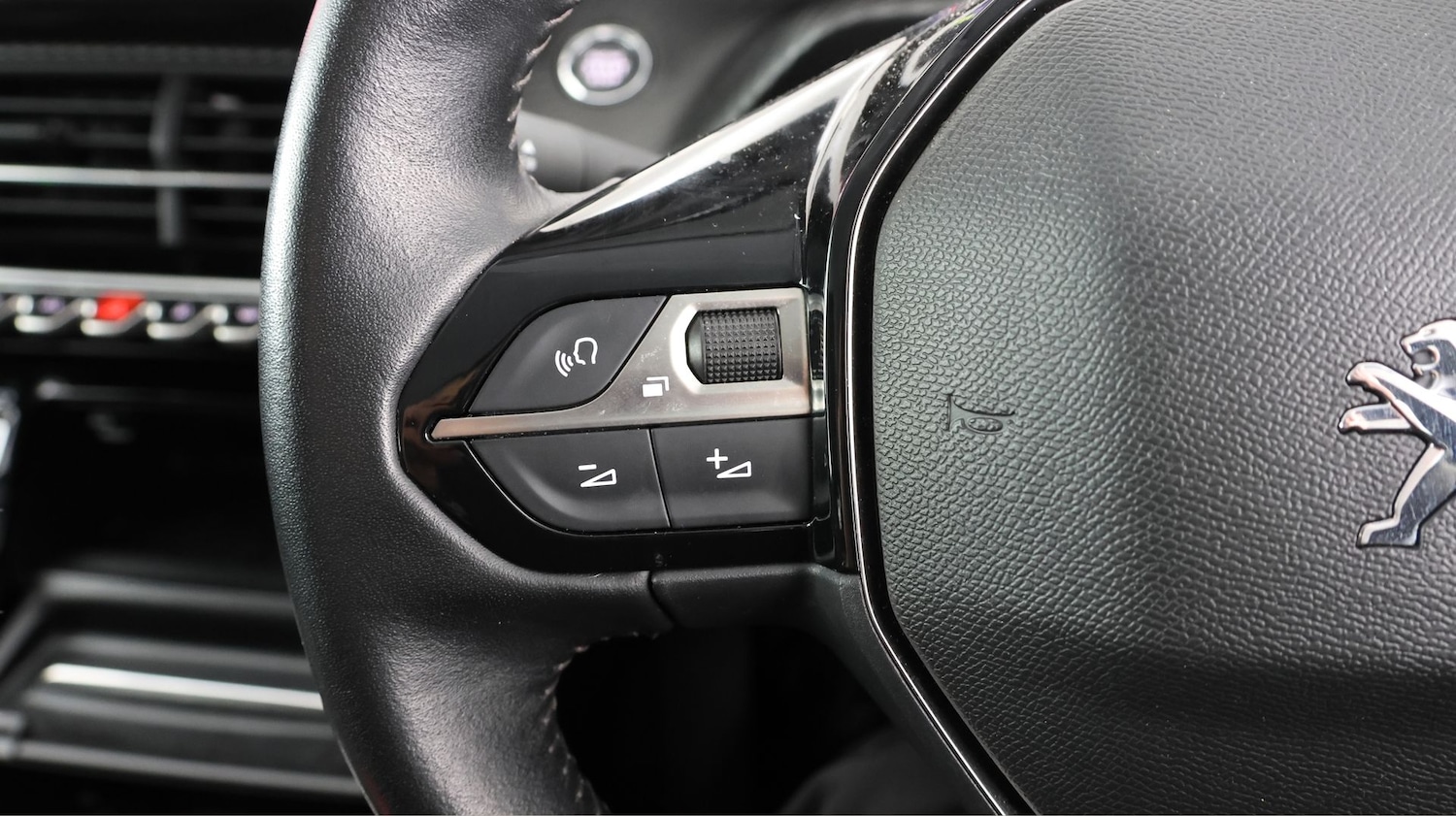 Used Peugeot 208 2021 for sale - 77249108: Photo 20