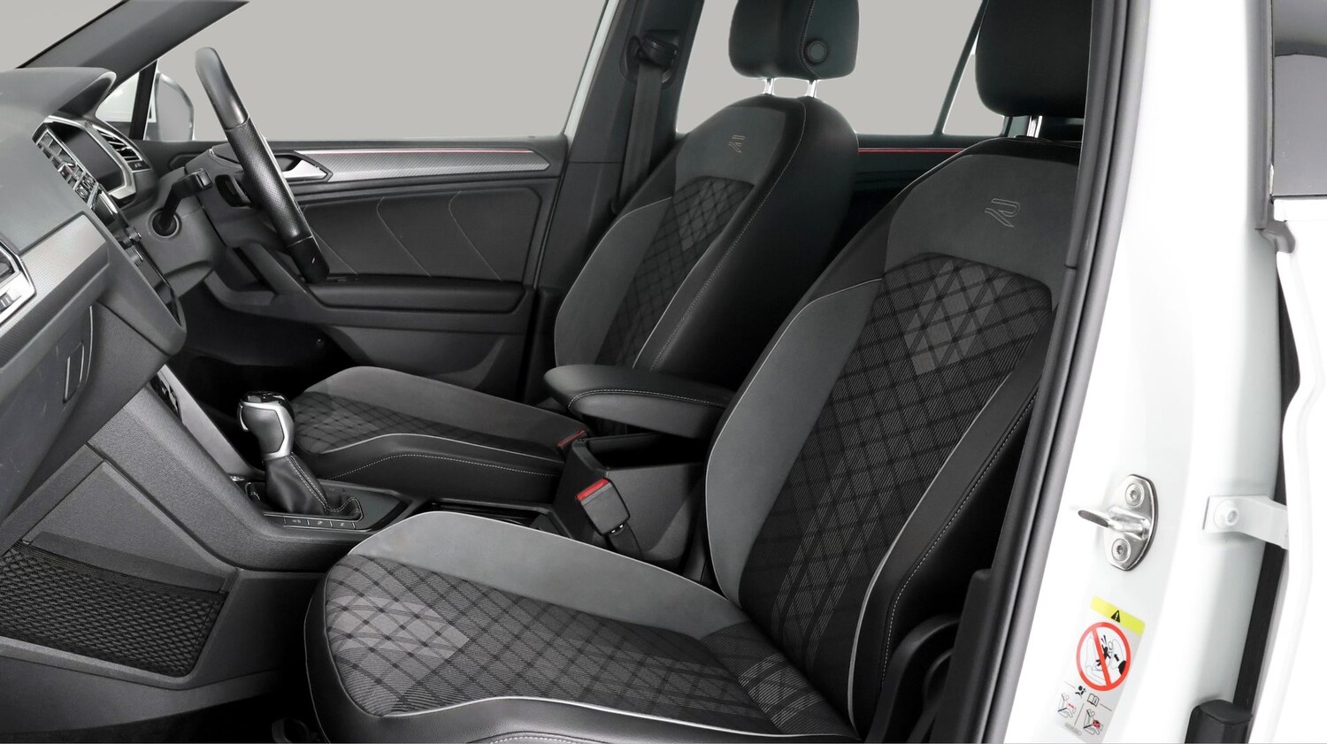 Used Volkswagen Tiguan for sale - 77181458: Photo 14