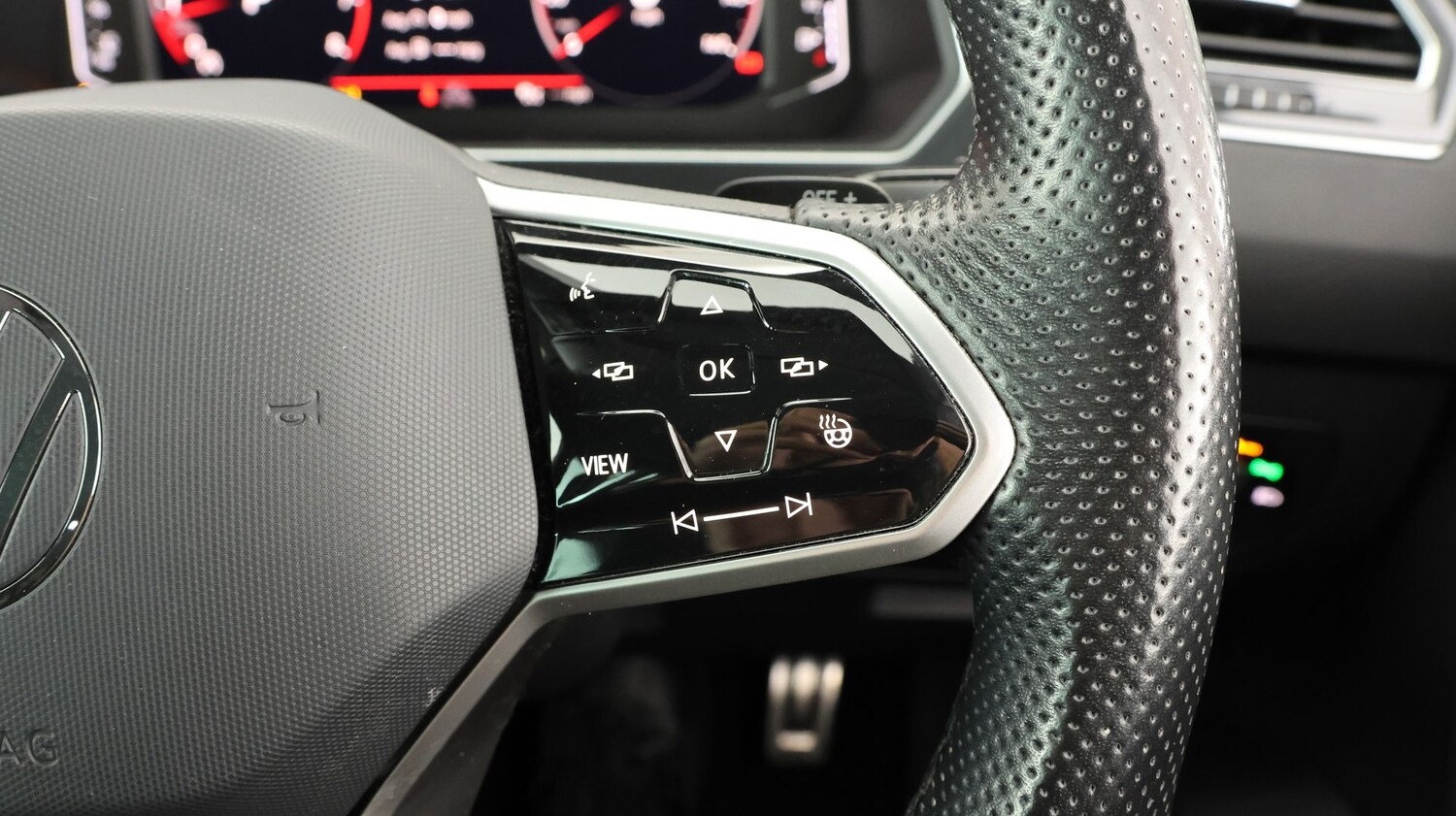 Used Volkswagen Tiguan for sale - 77181458: Photo 24