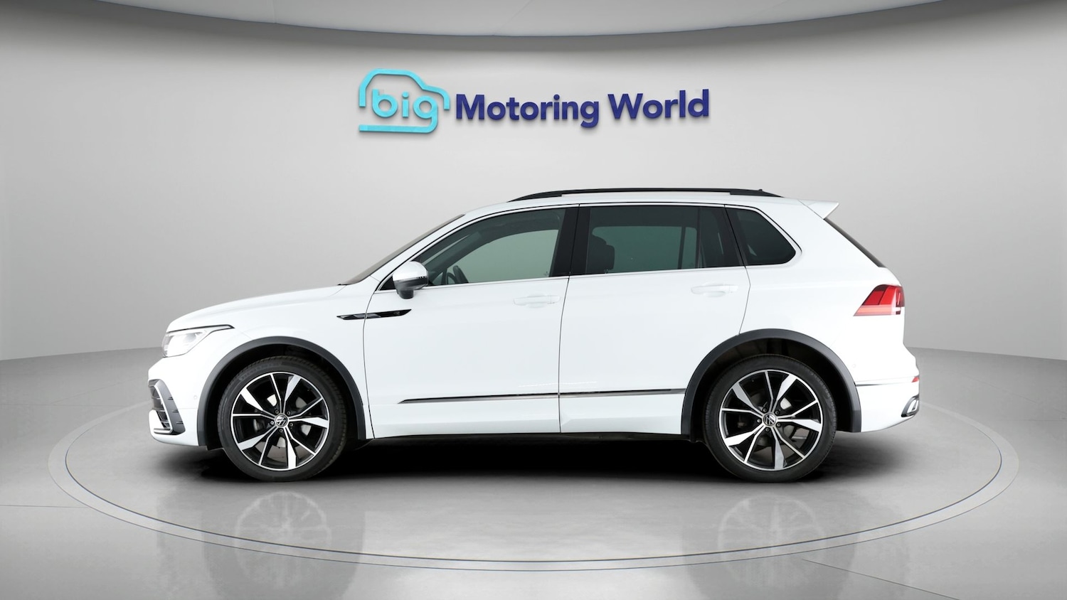 Used Volkswagen Tiguan for sale - 77181458: Photo 4