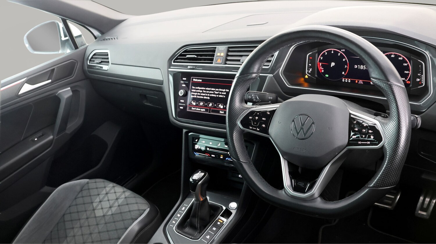 Used Volkswagen Tiguan for sale - 77181458: Photo 9