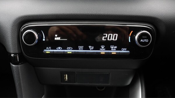Used Toyota Yaris 2022 for sale - 76314433: Photo 12