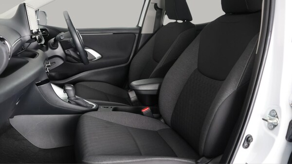 Used Toyota Yaris 2022 for sale - 76314433: Photo 14