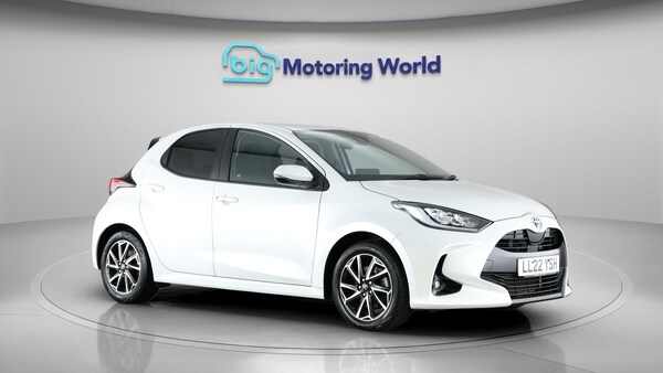 Used Toyota Yaris 2022 for sale - 76314433: Photo 1