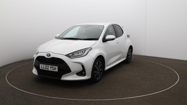 Used Toyota Yaris 2022 for sale - 76314433: Photo 37