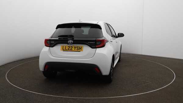Used Toyota Yaris 2022 for sale - 76314433: Photo 56