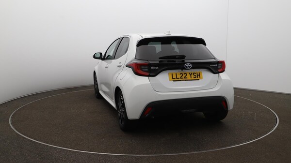 Used Toyota Yaris 2022 for sale - 76314433: Photo 60