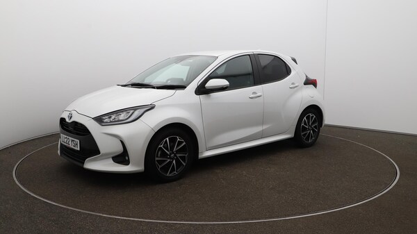 Used Toyota Yaris 2022 for sale - 76314433: Photo 68