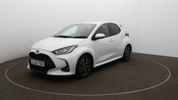 Used Toyota Yaris 2022 for sale - 76314433: Photo 69