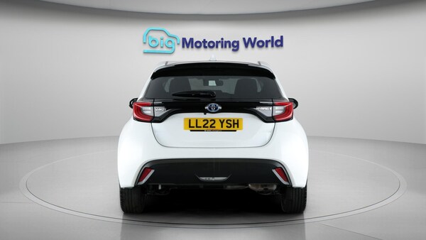 Used Toyota Yaris 2022 for sale - 76314433: Photo 6