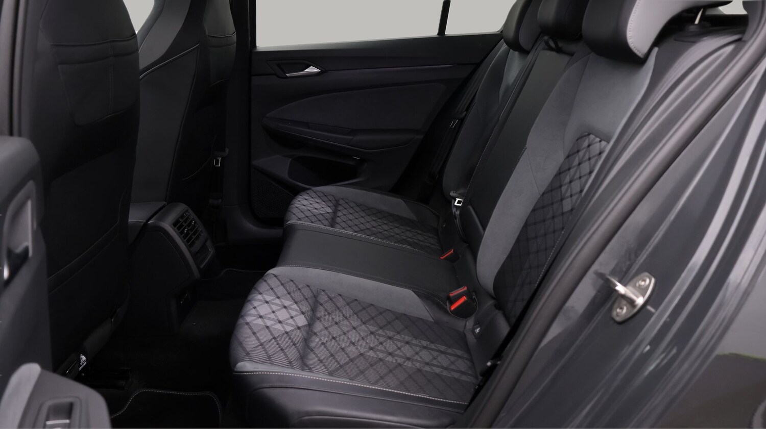 Used Volkswagen Golf 2024 for sale - 77818070: Photo 16