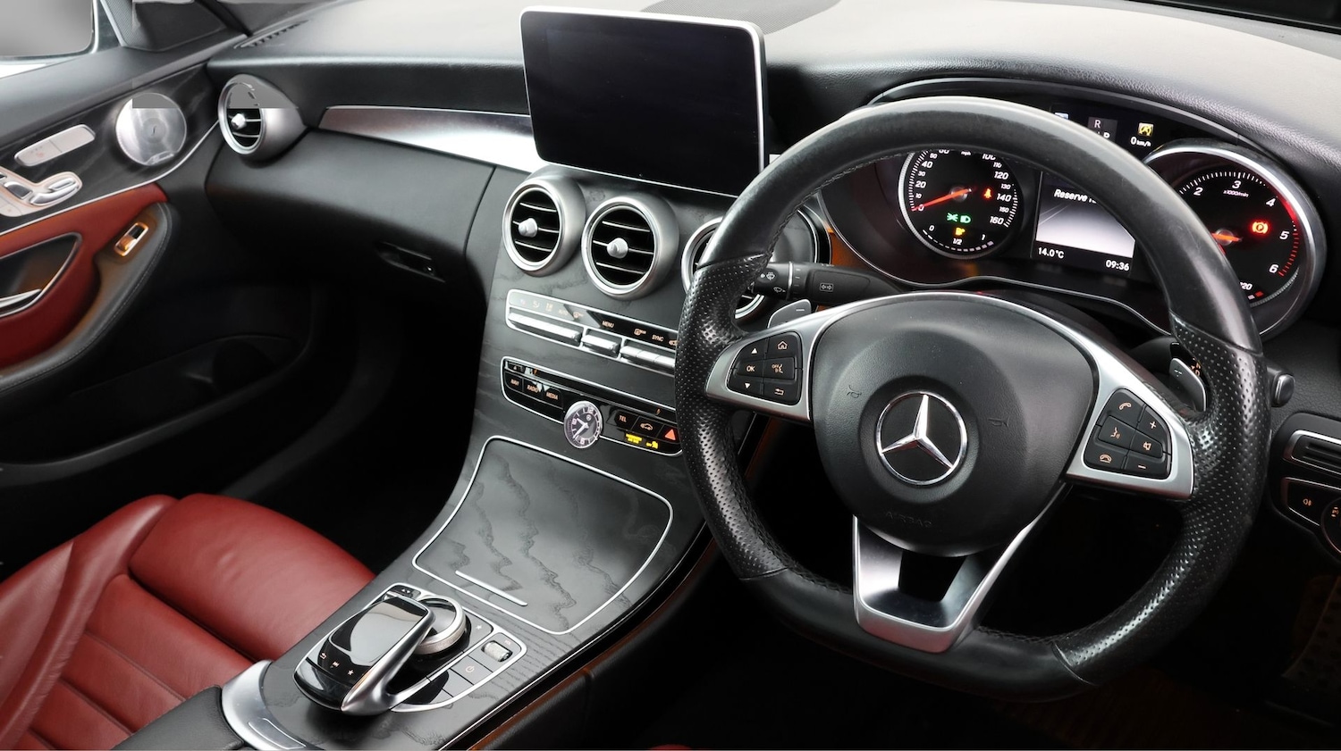 Used Mercedes-Benz C Class 2018 for sale - 77436297: Photo 9