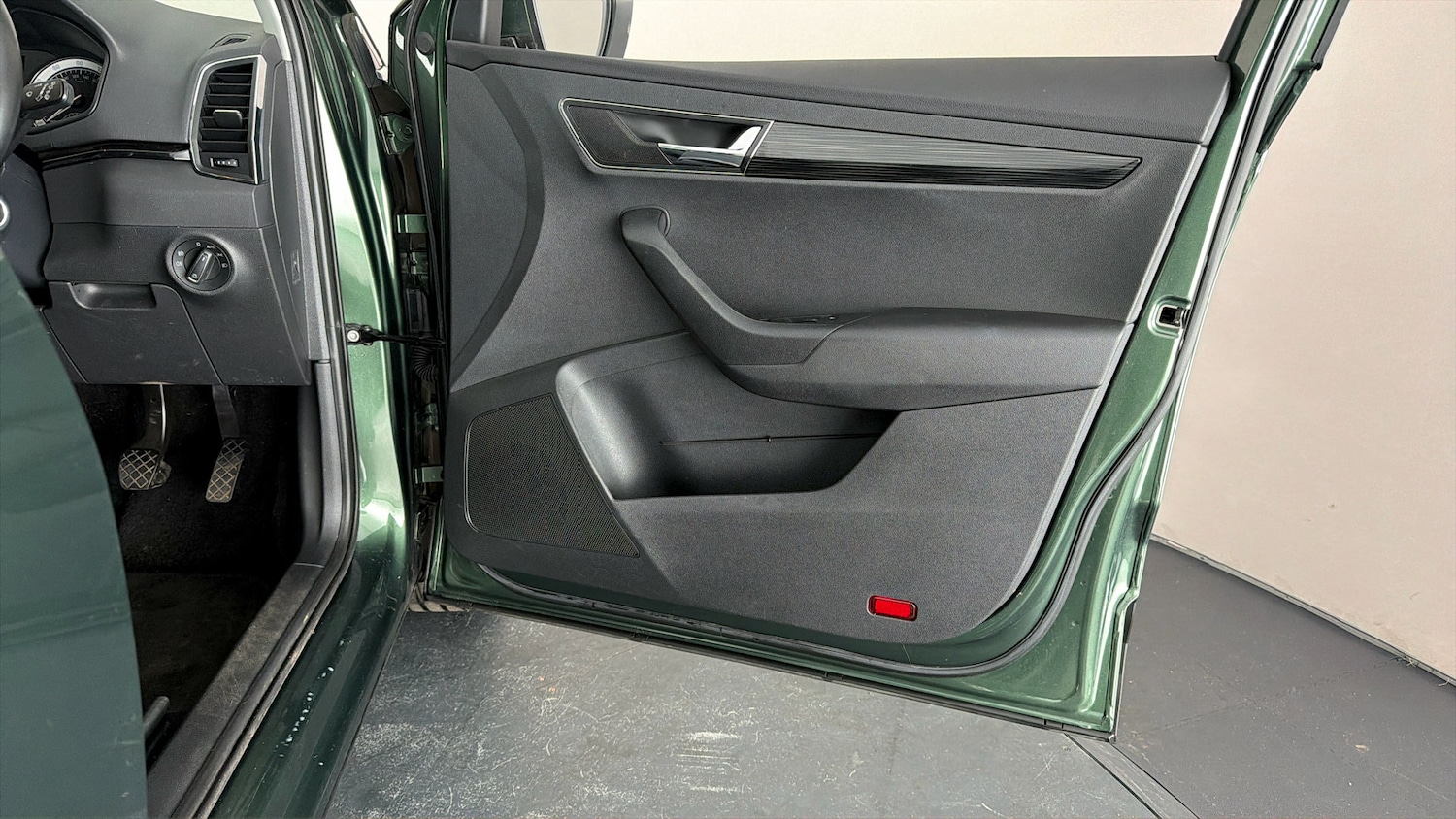 Used Skoda Karoq 2019 for sale - 78054127: Photo 14