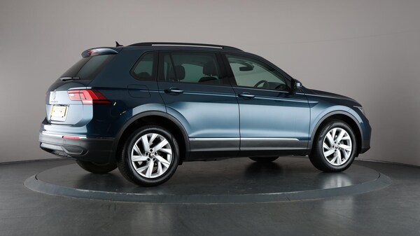 Used Volkswagen Tiguan 2022 for sale - 75494018: Photo 68