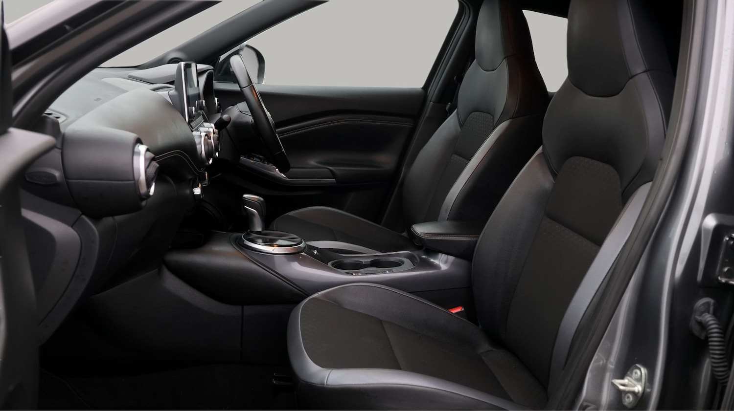 Used Nissan Juke 2023 for sale - 77653565: Photo 14