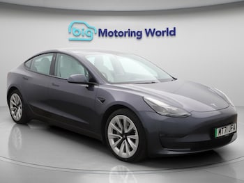 Tesla - Model 3